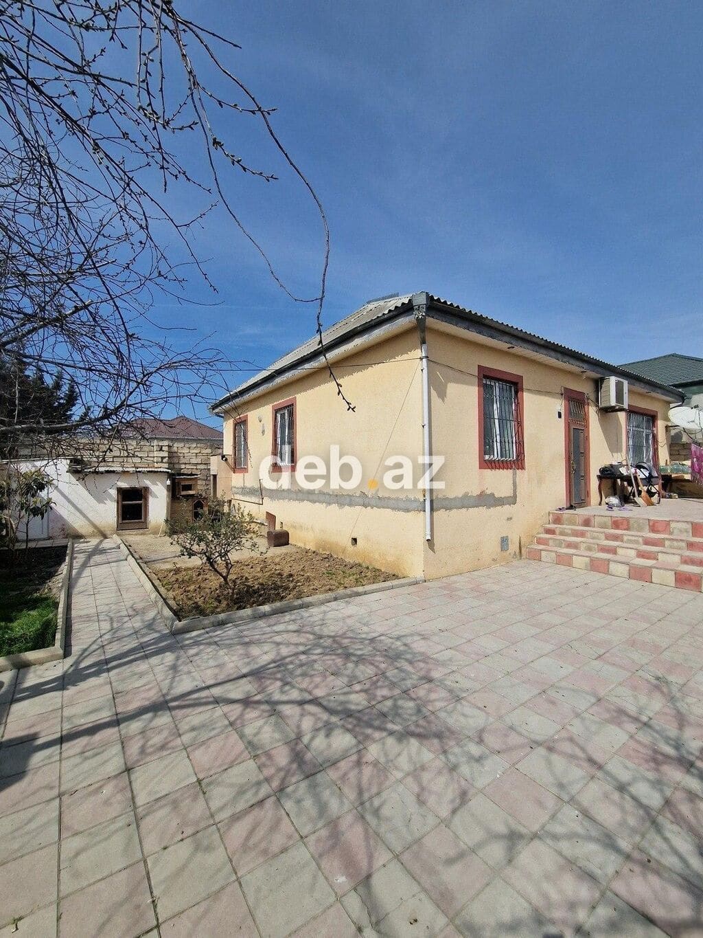 Zabrat 4 otaqlı, 135 kv. m — şəkil 1