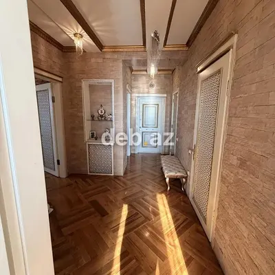 3 otaqlı, Yeni tikili, m. 8 Noyabr, 117 kv. m — kiçik şəkil 8