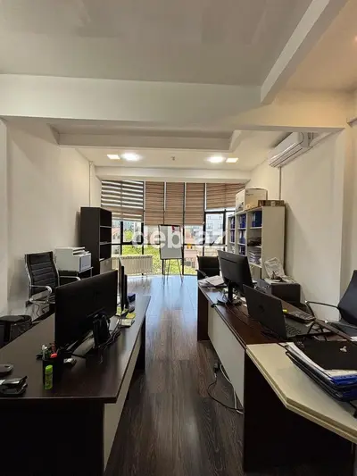 Satılır obyekt 650 m², Gənclik m. Gənclikdə Premium Kommersiya — kiçik şəkil 2