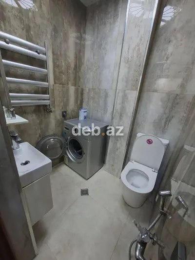Əhmdlidə, Ukrayna Dairəsi Yaxınlığında 70 m² 2 Otaqlı Əla Təmirli Və — kiçik şəkil 9