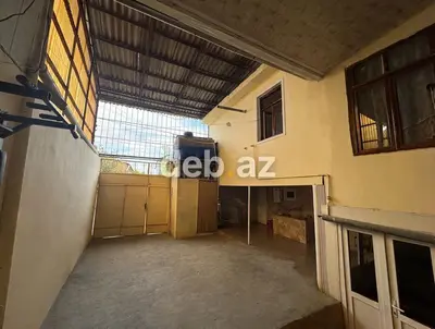 2 mərtəbəli həyət evi (zirzəmili) Salam Cavadxan küc Gəncə dövlət 4cü — kiçik şəkil 2