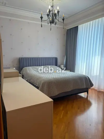 4 otaqlı 153 kv geniş mənzil – klassik interyer - Dəbdəbəli zal — kiçik şəkil 5