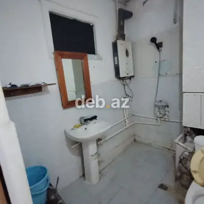Bakı, Bakıxanov qəs., 1 otaqlı, Köhnə tikili, m. Neftçilər, 42 kv. m — kiçik şəkil 6