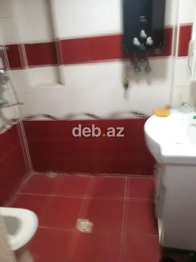 Azadlıq prospekti metrosu və 99 saylı məktəbin yanında mənzil satılır — kiçik şəkil 9