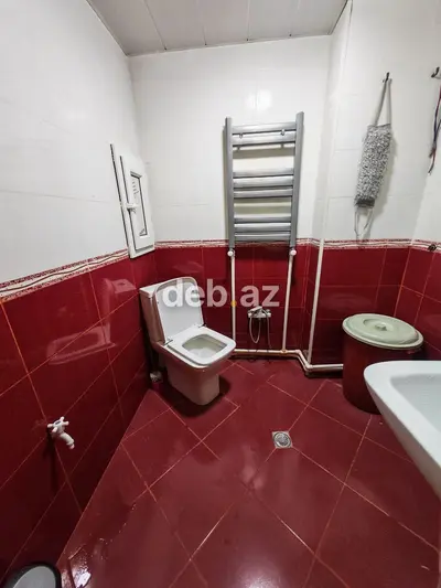 2 otağa düzəlmiş studio tipli mənzildir. Bir ildir təmir olunub — kiçik şəkil 10