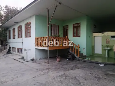 ŞƏKİDƏ EV SATILIR! Təbiətin qoynunda, dağın ətəyində yerləşən, rahat — kiçik şəkil 2