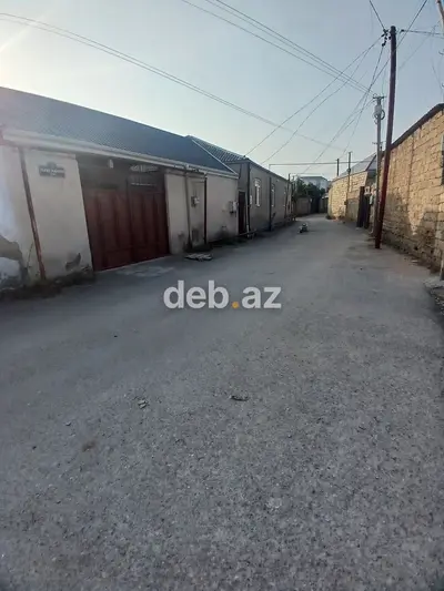 7 sot, Tikinti, Maklerlər narahat etməsin, Bələdiyyə — kiçik şəkil 3