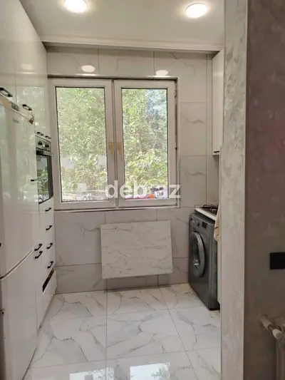 Bakı, 1-ci mikrorayon, 3 otaqlı, Köhnə tikili, m. 20 Yanvar, 55 kv. m — kiçik şəkil 4