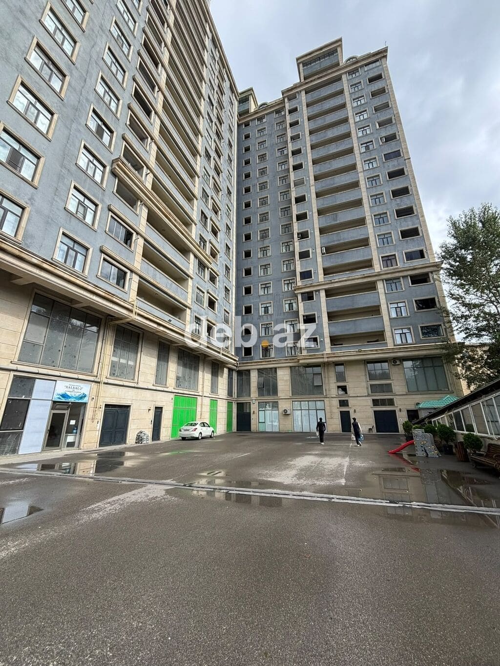 8-ci mikrorayon, 4 otaqlı, Yeni tikili, 156 kv. m — Binəqədi, Bakı