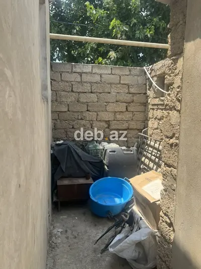 Obyekt: həyəti olan fərdi yaşayış evi Təsvir: - Tam daş hasarla — kiçik şəkil 11
