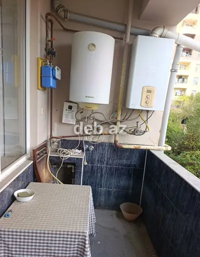 Bakı, 9-cu mikrorayon, 3 otaqlı, Köhnə tikili, m. Memar Əcəmi, 140 kv. m — kiçik şəkil 14