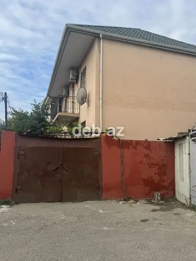 Xətaidə 180 kv.m sahəsi olan 5 otaqlı orta təmirli həyət / bağ evi satılır — kiçik şəkil 13