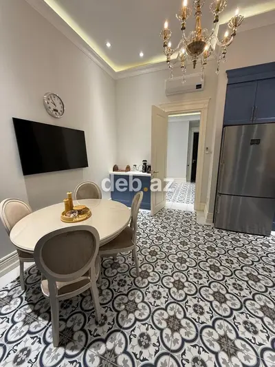 Ağ şəhər, 4 otaqlı, Yeni tikili, 165 kv. m — kiçik şəkil 6