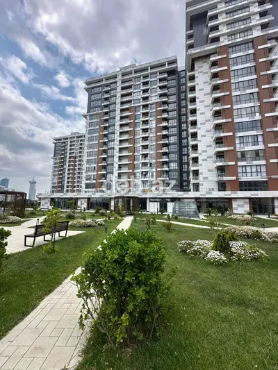 3 otaqlı, Yeni tikili, m. Koroğlu, 99 kv. m — kiçik şəkil 1