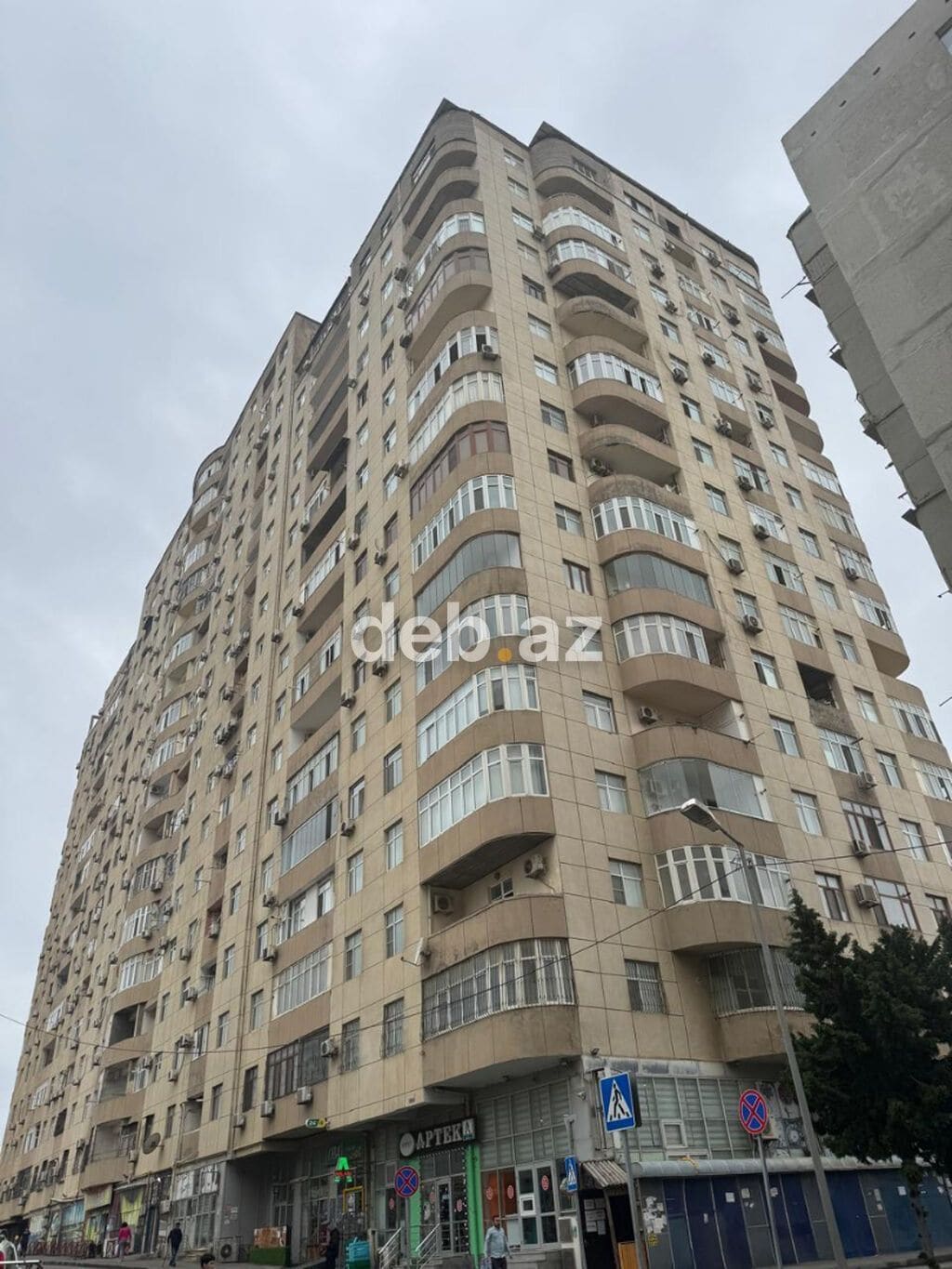 Yasamalda, Kamal Rəhimov Küçəsində "Duet MTK"-da Kupçalı, 143 m² — şəkil 1