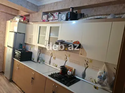 Masazırda Viktoriya Kompleksində DƏYƏRİNDƏN ÇOX AŞAĞI! 84 m² Çıxarışlı (İpotekaya yararlı) 3 otaqlı təmirli mənzil satılır — 1 m² cəmi 1300 AZN! — kiçik şəkil 4