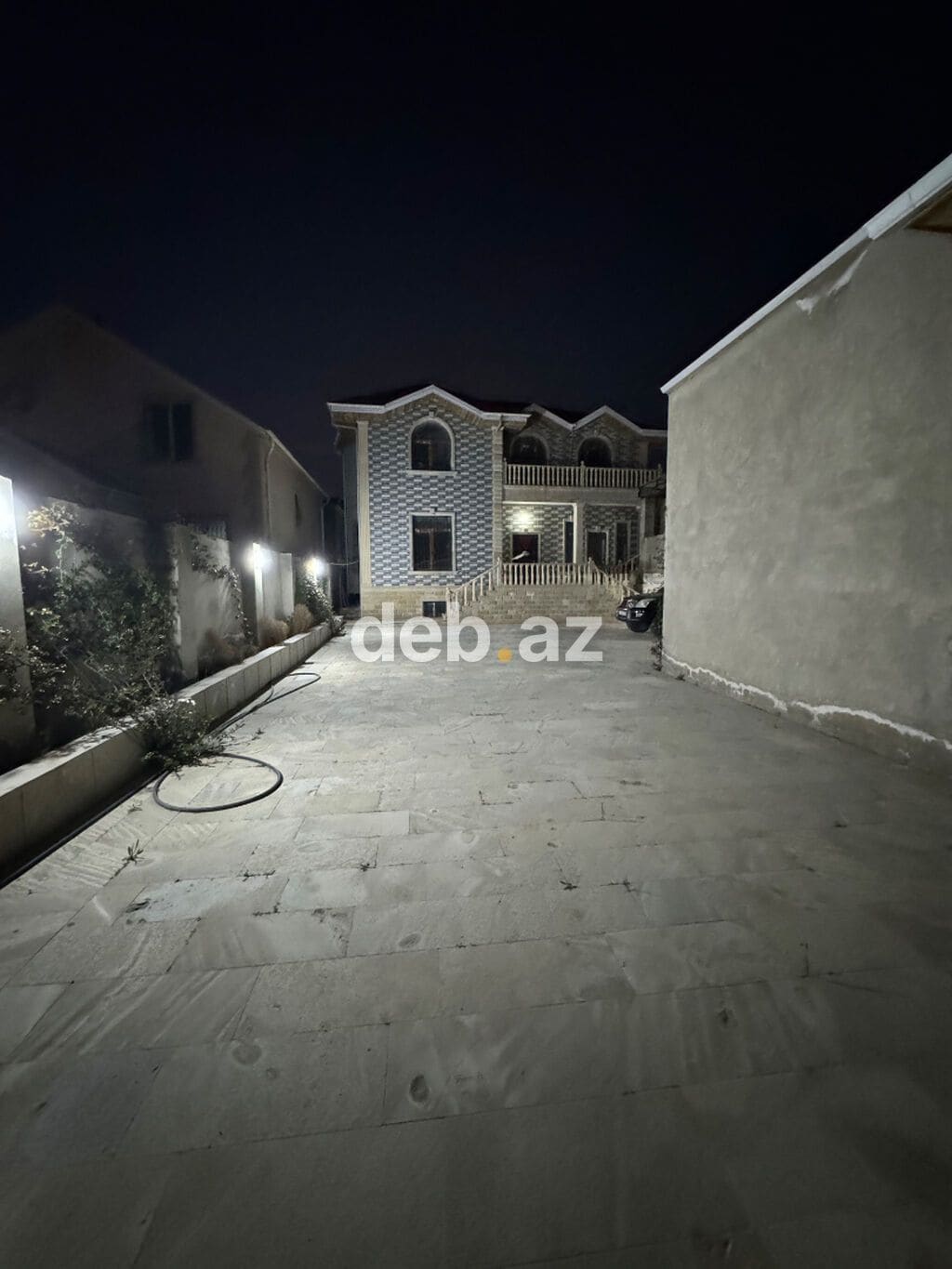 Saray 7 otaqlı, 150 kv. m, Kredit var, Təmirsiz — şəkil 1