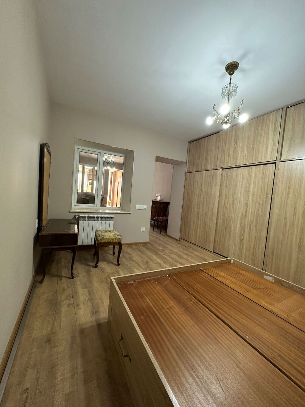 Yasamalda ASAN Xidmət yaxınlığında Çıxarışlı (Kupçalı), təmirli 1.1 sotda həyət evi satılır — kiçik şəkil 6