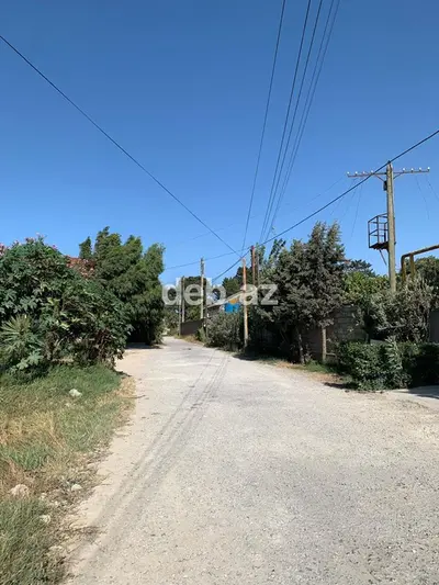 Torpaq sahəsi satılır – yaşayış məhəlləsində. Xüsusiyyətlər: - Məkan — kiçik şəkil 1