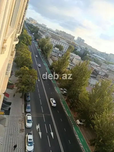 Tecili,Tecili,Elimler Metrosunun cixiwinda,Huseyincavid — kiçik şəkil 2
