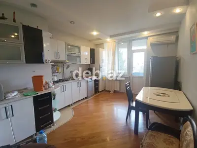 Bakı, 9-cu mikrorayon, 3 otaqlı, Köhnə tikili, m. Memar Əcəmi, 140 kv. m — kiçik şəkil 3