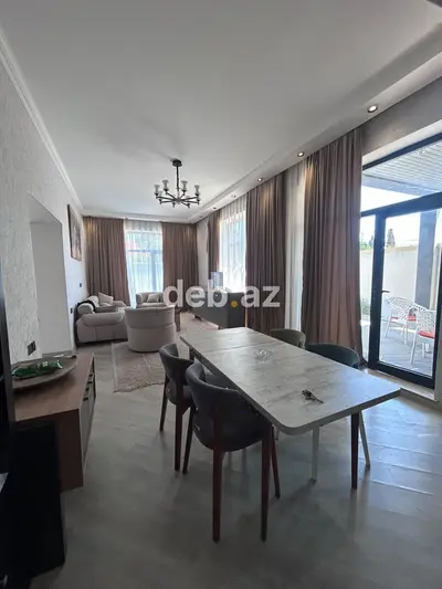 Modern Üslubda İstiqamətləndirilmiş, Hovuzlu və Verandalı Birmərtəbəli Lüks Villa — kiçik şəkil 17