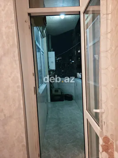 Nəsimi Rayonunda, 3-cü Mikrorayonda (8 Noyabr Metrosu Yaxınlığında) — kiçik şəkil 12
