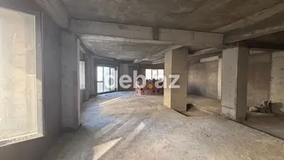 Ağ şəhər, 3 otaqlı, Yeni tikili, 147 kv. m — kiçik şəkil 1