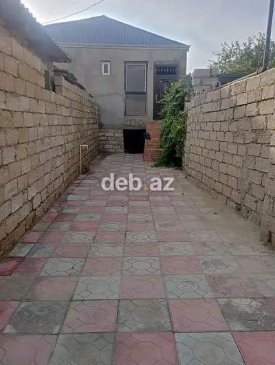 TƏCİLİ SATILIR — DƏYƏRİNDƏN AŞAĞI 3 OTAQLI HƏYƏT EVİ! Əhmədli — kiçik şəkil 2