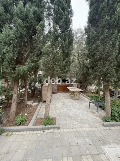 Satılır: Geniş Dəhlizli və Səliqəli İnteryerli Ev — kiçik şəkil 25