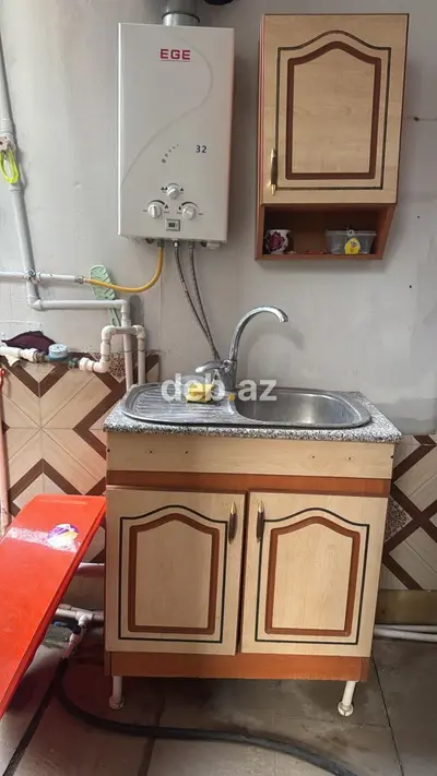 Biləcəridə (Ağ Saray yaxınlığı) 1 otaqlı həyət evi icarəyə verilir — Kommunal daxil 250 AZN (Yalnız xanımlar üçün!) — kiçik şəkil 2