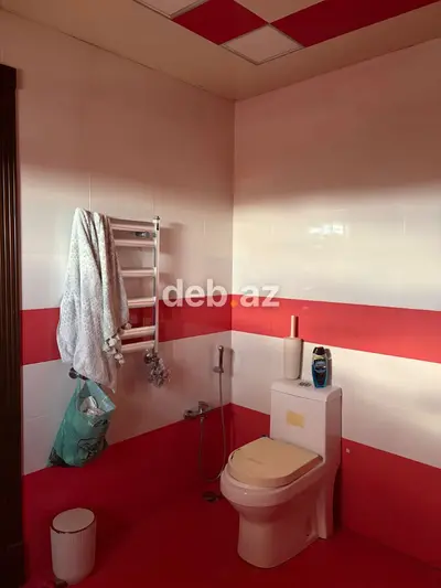 Yeni Ramana Şuşa Qəsəbəsində Ev Sahibindən 3 Mərtəbəli 288 m² Fərdi Yaşayış Evi Satılır — 99 İllik Kupçalı, Yola 100 Metr! — kiçik şəkil 22