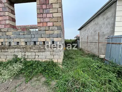 Həyət evi satılır. Girdəni yolundaki dəmirağac marketin arxa — kiçik şəkil 3