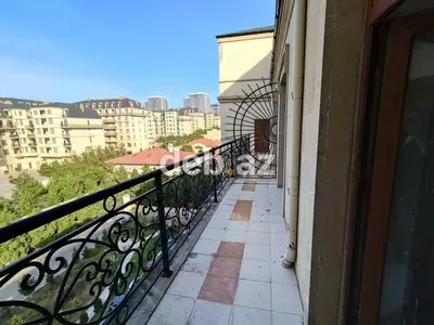 Ağ şəhər, 3 otaqlı, Yeni tikili, 121 kv. m — kiçik şəkil 8