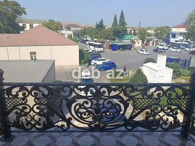 Satılır: 3 mərtəbəli fərdi yaşayış evi Ümumi təsvir: - Şəhər — kiçik şəkil 3